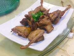 盐焗乳鸽-广记餐厅(万福路店)