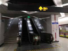 -上海游泳馆(地铁站)