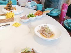 -荷塘秋月·本帮江浙菜(国权路店)