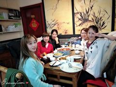 包厢-粥公粥婆精品家常菜(青龙桥店)