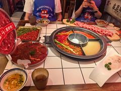 -热火朝天鲜切牛肉火锅(南强街巷店)