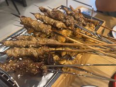 -烤满分·东北烧烤(首经贸店)