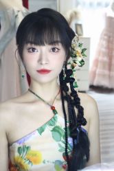 -Lady  Jane高端婚纱礼服馆