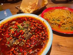 -先启半步颠小酒馆(白麓里店)