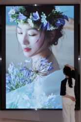 -乐派诗婚纱摄影