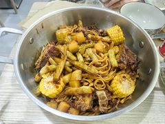 -内蒙焖面大盆骨餐馆(山大路店)