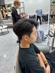 -藤野造型烫染接发