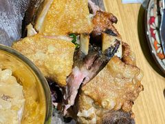 招牌巴伐利亚烤脆皮猪肘-LENBACH兰巴赫西餐啤酒坊(大连东港店)