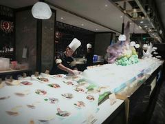 -半岛翡丽海鲜自助餐厅(观风亭店)