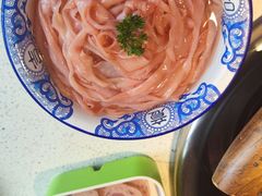 -钢管厂五区小郡肝串串香(滨江店)