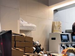 -喜茶(上海淮海中路渔阳里店)