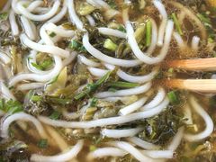 -花溪牛肉粉(八鸽岩店)