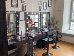 -红像馆连锁精致证件照职场照(中关村店)