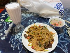 -云南李记罐罐米线饵丝小吃(汉中门金鹰店)