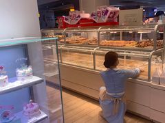 面包甜点陈列柜-好利来(龙首印象城店)