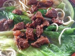 红烧牛肉面-天府面庄(天平路店)