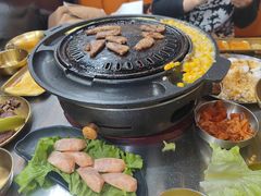-胡悦里韩式烤肉(芝罘万达广场店)