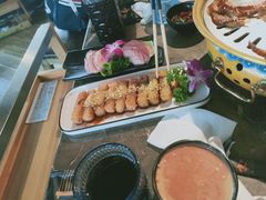 -三人行骨头王火锅(长寿店)