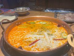 -洱火云南酸菜牛肉火锅(石景山当代商城店)