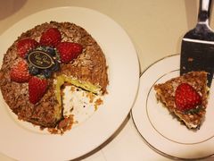 招牌巴黎酥-PETIT PARIS 小巴黎(凯德1818店)