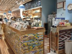 -猫的天空之城概念书店(印象城购物中心店)