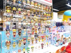 -泡泡玛特POPMART(上海环球港店)