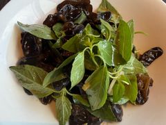 荆芥木耳拌干葱头-湖里春风·淮扬菜(丽泽天街店)