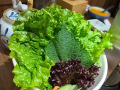 -明洞阿姨·韩式酱蟹烤肉·创意料理(三元桥店)