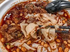 -覃肥叔桂林米粉(粮道街店)