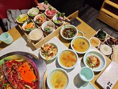 -麻辣英雄重庆火锅(二城广场店)