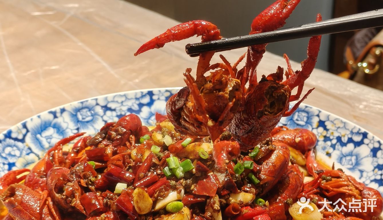 重庆人怎么都不宣传的啊？这家江湖菜绝了！！