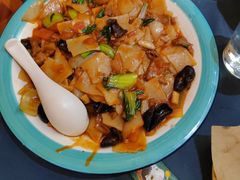 炒面片-伊带伊路新疆美食府(呼家楼店)