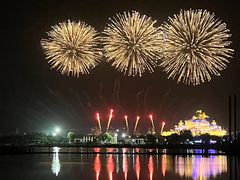 -泰达航母主题公园