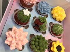 杯子蛋糕-BONCAKE裱花蛋糕(万象汇店)