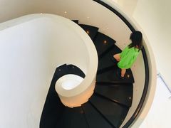 -瑰丽酒店·海吧·天际下午茶·现场DJ·天台酒吧