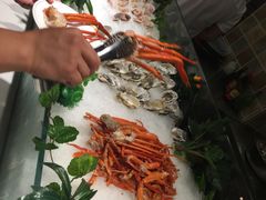 -鑫海汇海鲜烤肉火锅自助(七彩城店)