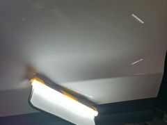 -鲨鱼皮汽车凹陷玻璃修复(静安店)