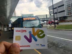 -蒙特利尔皮埃尔·埃利奥特·特鲁多国际机场