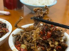 -铁头烧菜馆(立新路店)