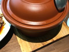 -有红鸡毛店·川菜(建设路店)