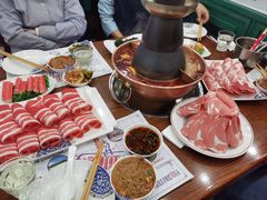 -楼外楼大刀肉传统火锅居(博学路店)