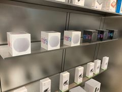 -Apple零售店(华贸购物中心店)