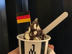-JW德国冻酸奶Frozen Yogurt(龙湖成都滨江天街店)