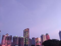 -万绿园