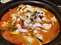 -越城记黑鱼煲(万达店)