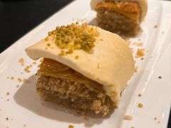 -Efes Turkish & Mediterranean Cuisine 艾菲斯餐厅(陆家嘴店)