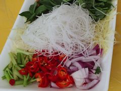 配菜-官塘陈记鱼生·潮汕砂锅粥·牛肉火锅(潮枫路总店)