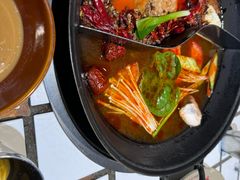 -贰回巷火锅馆(钟楼店)