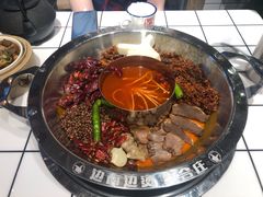 -贤合庄卤味火锅(时代广场店)