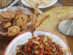 -冶建镜子·老南昌大排档·江西虾王(总店)